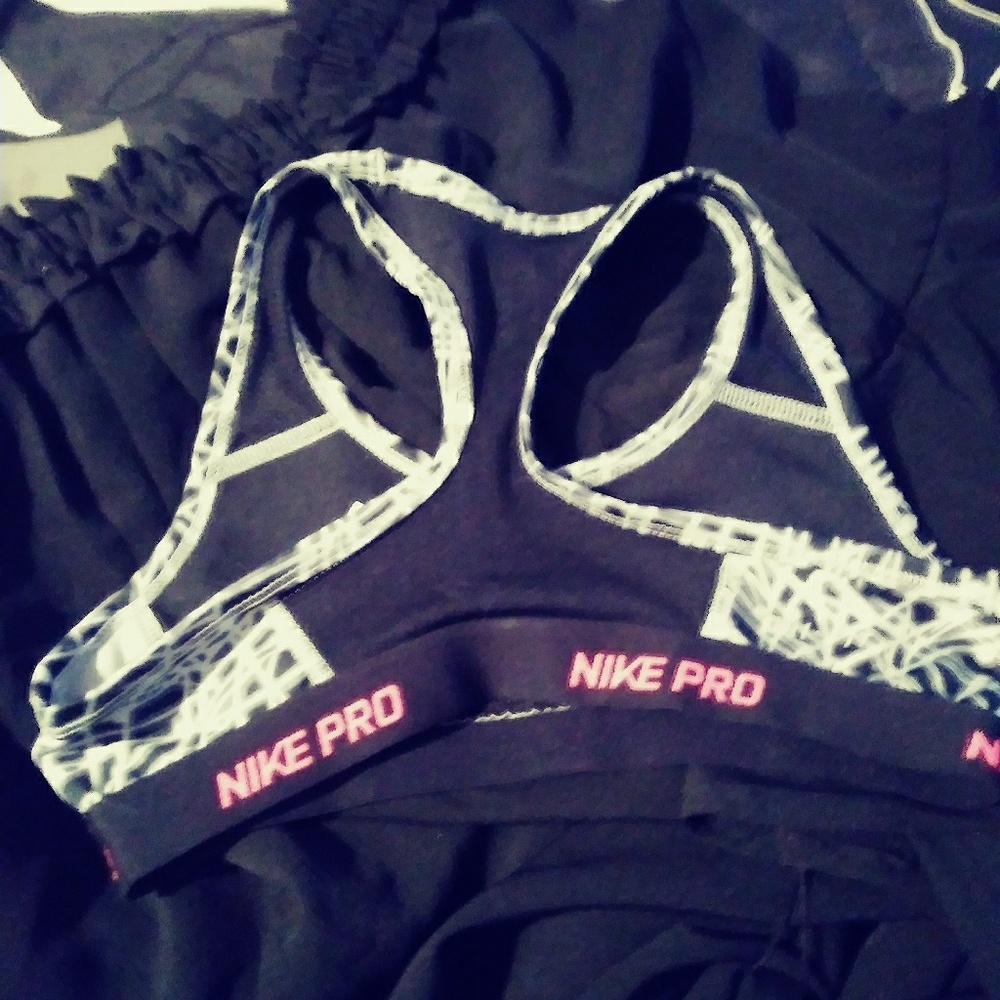 Nike sports bra
